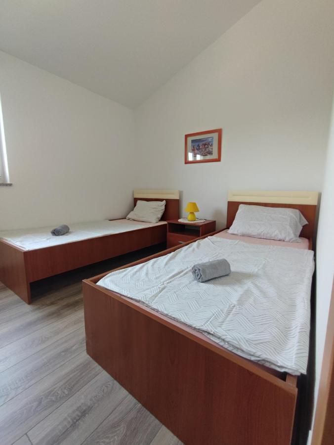 Villa Maya Ližnjan Exteriör bild