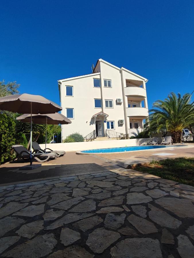 Villa Maya Ližnjan Exteriör bild